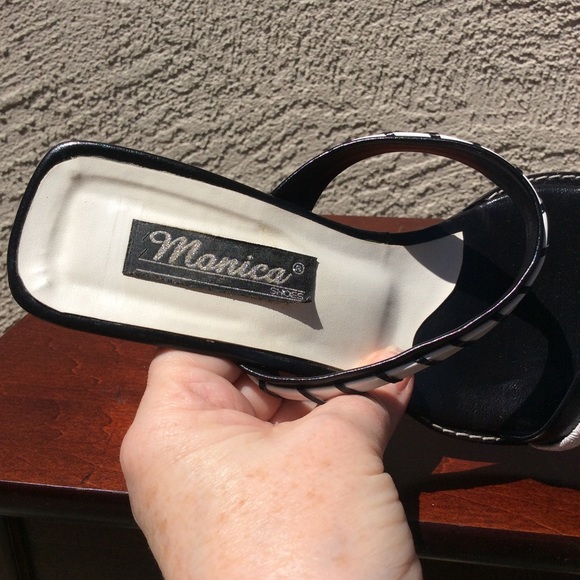 Classic Black & White Slide Sandals - Picture 4 of 8